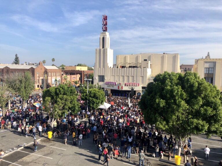 Pomona’s ambitious plan for downtown focuses on high-rise buildings, temporary restaurants, and artist lofts, according to the Daily Bulletin.