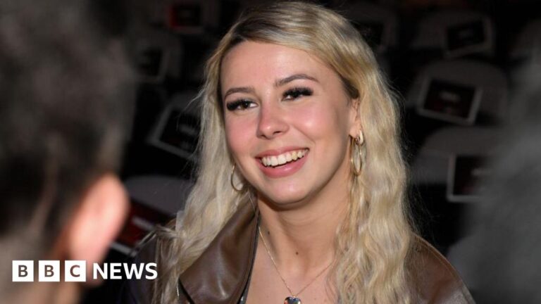 Online celebrity faces backlash over cryptocurrency coin