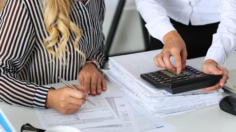 The Point at Which Taxes Become More Significant for Side Gigs