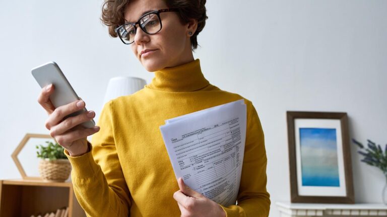 Side Gig or Part-Time Job? The Risks of Extra Income on Your Taxes If You’re Not Cautious